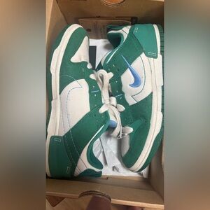 Nike Dunk low Disrupt 2 Woman Shoes Green and White
